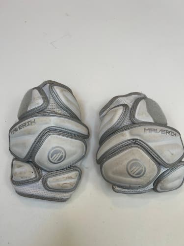 Maverik arm pads, Size Medium