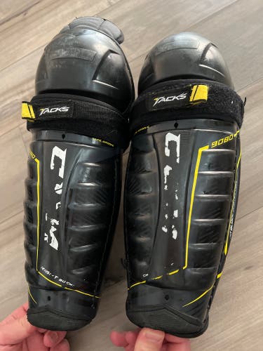 CCM Tacks 9080 Shin Pads