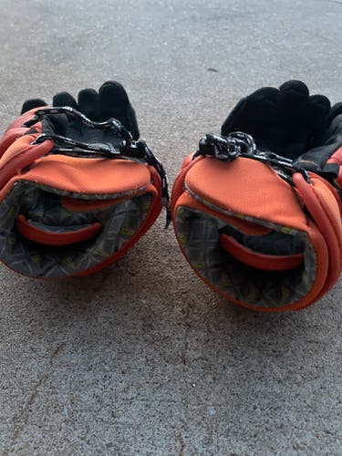 Used Player's Brine King Superlight Lacrosse Gloves 12"