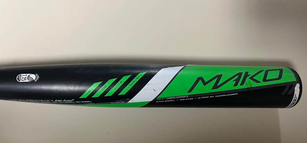 Easton Mako - RARE! One Of The G.O.A.T’s