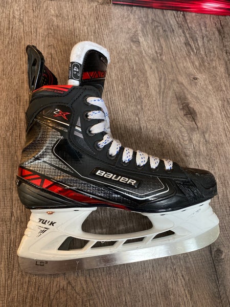 Junior Bauer Vapor 2X Regular Width Size 4.5 Hockey Skates