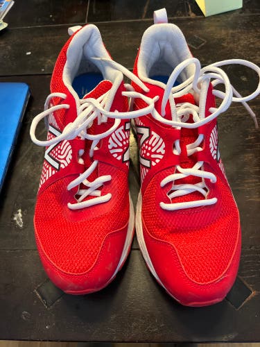 New Balance Mens turf shoes size 11