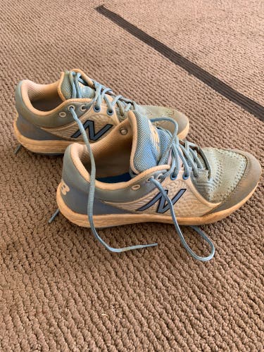 New Balance Metal Cleats Size 7 Men’s