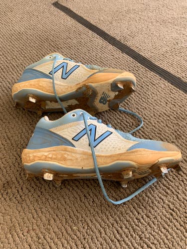 New Balance Metal Cleats