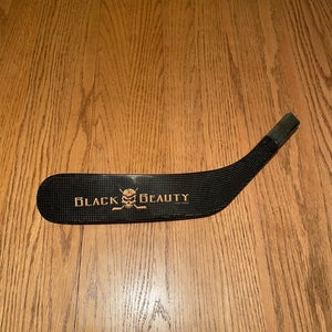 Black Beauty Left Hand Heel Pattern Stick Blade