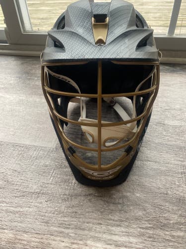 Cascade s Carbon fiber