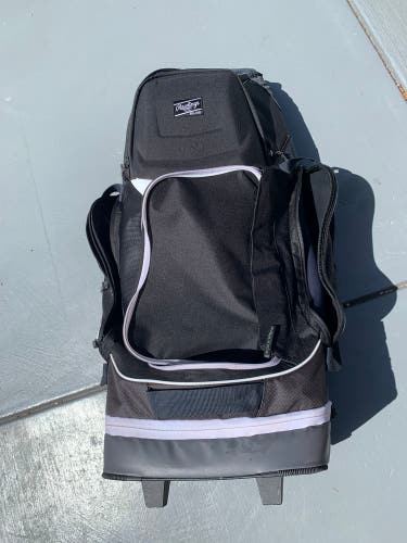 Used Rawlings R1502 Rolling Baseball Equipment Catcher’s Bag