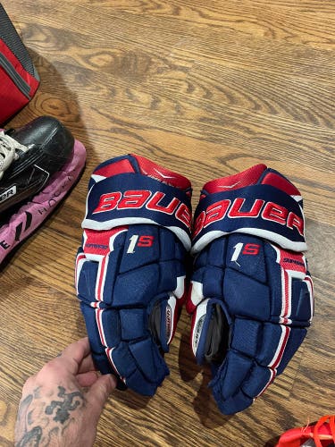 Bauer 15" Supreme 1S Gloves