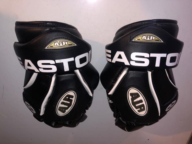 Easton 13.5" Pro Stock Air Gloves