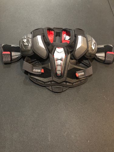 Junior Medium CCM  JetSpeed FT1 Shoulder Pads