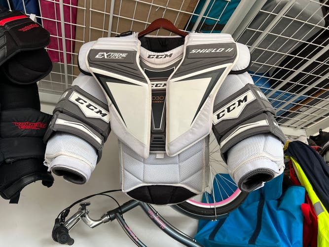 Used Small CCM Extreme Flex Shield II Goalie Chest Protector