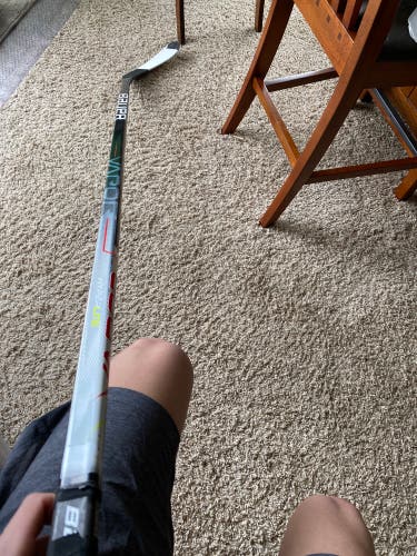 Senior Right Handed Toe Pattern  Vapor FlyLite Hockey Stick