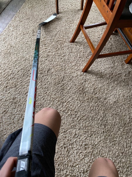 Senior Right Handed Toe Pattern Vapor FlyLite Hockey Stick