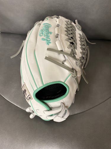 Rawlings 12" Liberty Advanced Softball Glove