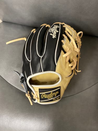 Infield 11.5" Heart of the Hide Baseball Glove