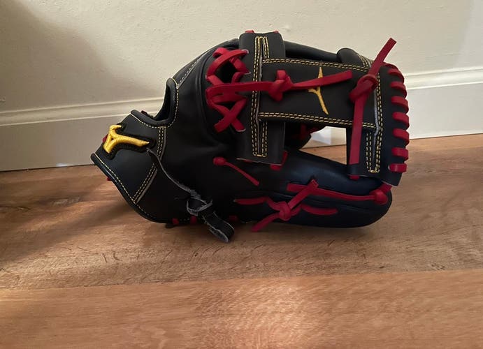 Infield 11.75" Pro Select Baseball Glove