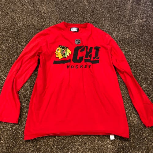 Chicago Blackhawks Red Adult Men's Used Small / Medium Shirts