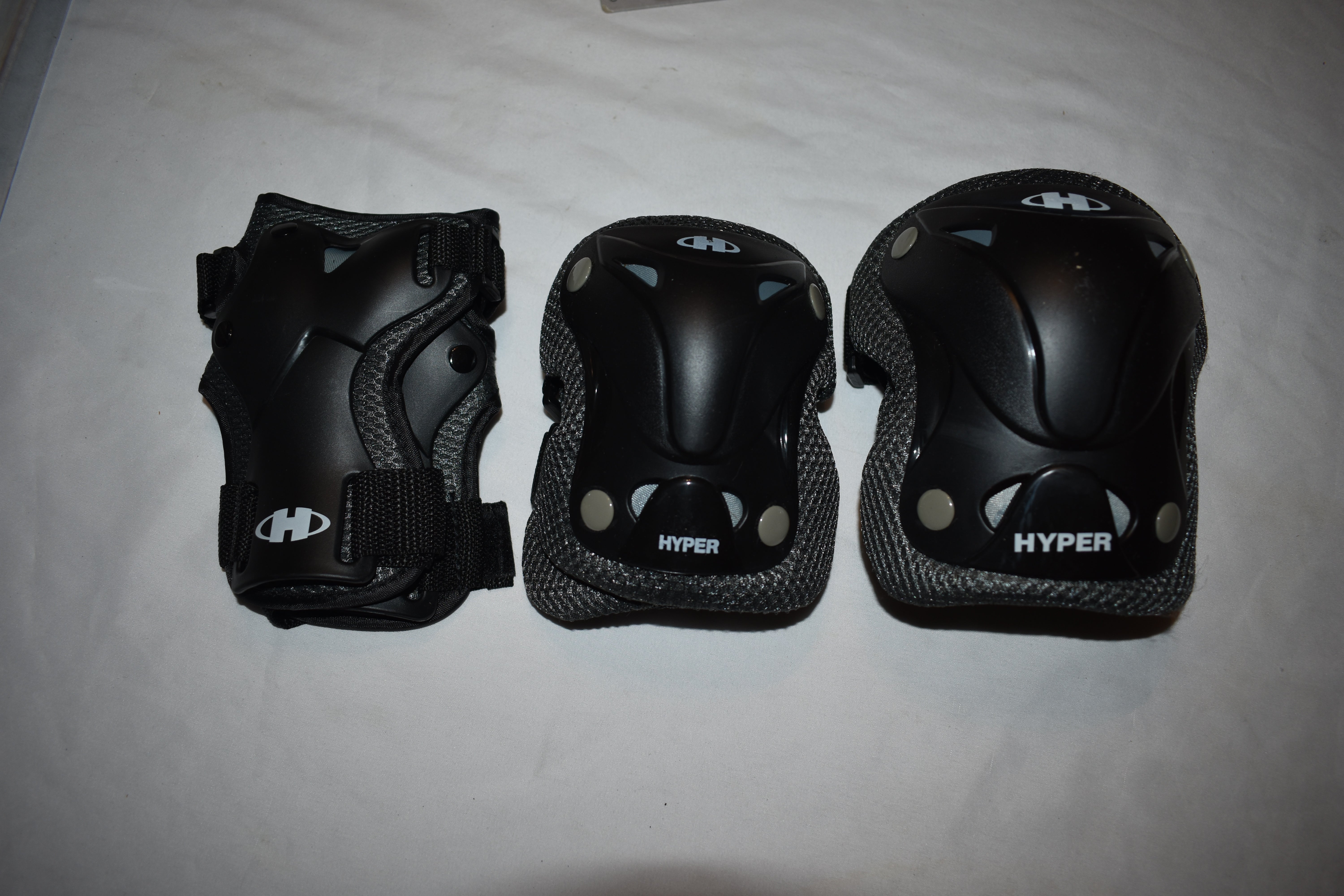 Hyper Inline Protective Gear Gold Package 2 Knee 2 Elbow & 2 Wrist Guards Junior 