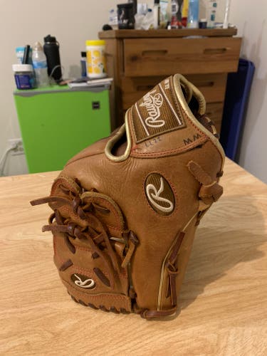 Left Hand Throw 11.75" Heart of the Hide Baseball Glove