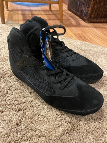 Brute Wrestling Shoes Size 11