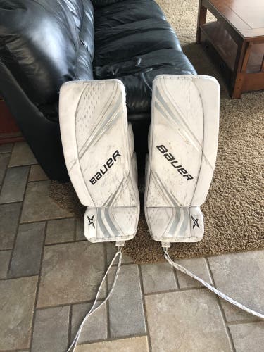 32" Bauer  Vapor 2X Goalie Leg Pads