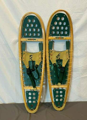 Vintage Winter Hiker 10" x 36" Wooden Framed Snowshoes EXCELLENT Fast Shipping