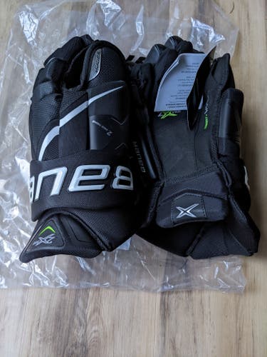 New black/white  Bauer Vapor 2X Pro Gloves 14"