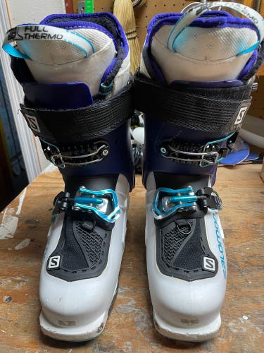 Salomon MTN Explore AT Boots