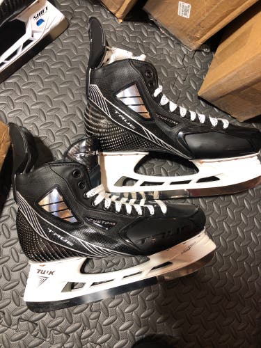 New True Pro TF Custom Hockey Skates Size 13 Wide