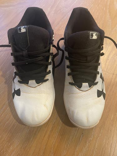 Under Armour Baseball Cleats