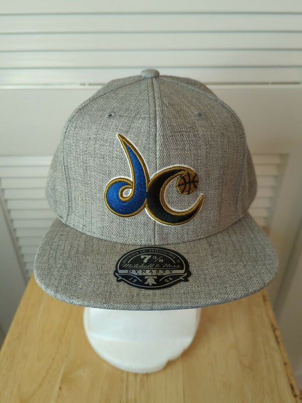 Miami Dolphins 7 3/8 Vintage Mitchell & Ness Fitted