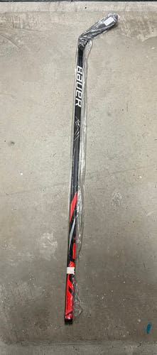 NEW Bauer Vapor FlyLite League Hockey Stick Right P28 77 Flex