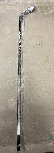 NEW Bauer Vapor Hyperlite League Hockey Stick Right P88 95 Flex