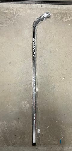 NEW Bauer Vapor Hyperlite League Hockey Stick Right P92 77 Flex