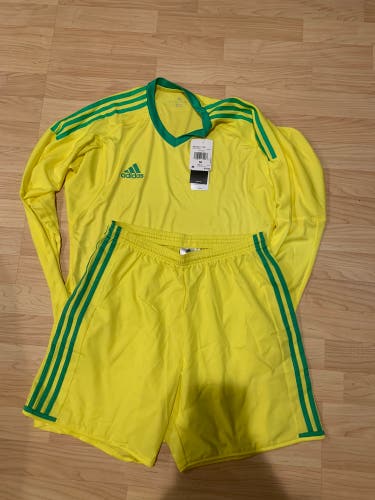 Soccer goalie jerseys