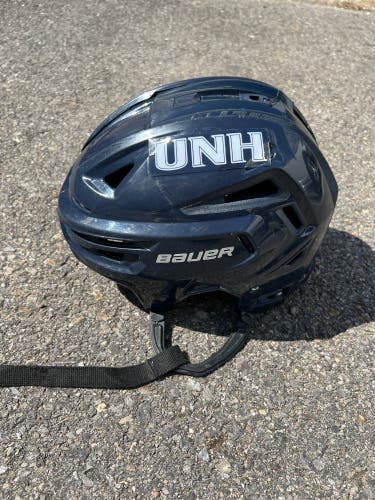UNH Large Bauer Re-Akt 150 Helmet