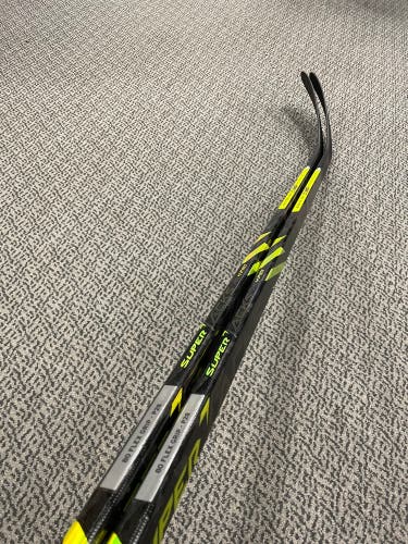 CCM AS4 Pro 2-Pack right hand 80 Flex P28 curve