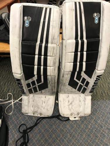 31"+2"  Vaughn Velocity VE8 Goalie Leg Pads