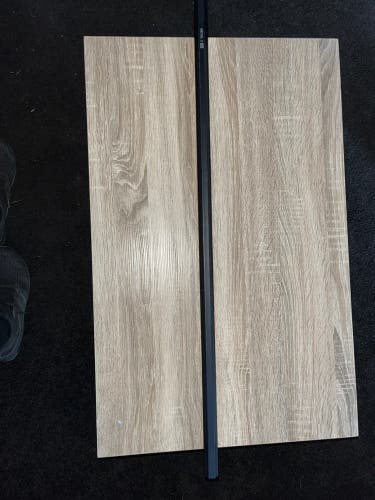 Lightly Used StringKing Metal 2 142 Shaft