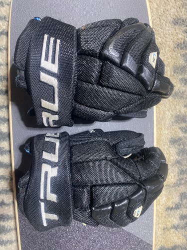 Used True 12" XC7 Gloves
