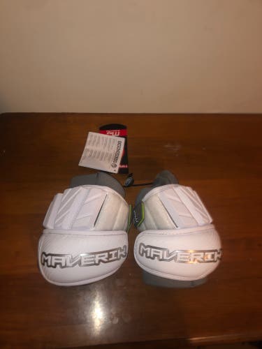 New Large Maverik Max Arm Pads