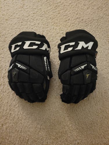 Used CCM Ultra Tacks Gloves 11"