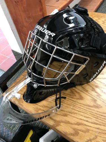 Junior Used Bauer 940 Goalie Mask