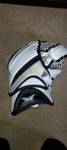 Used Bauer Vapor 1X Regular Glove