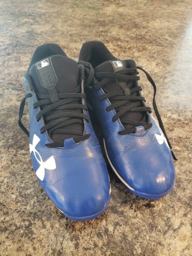 Blue Used Adult Men's Size 7.5 (Women's 8.5) Molded Cleats Under Armour