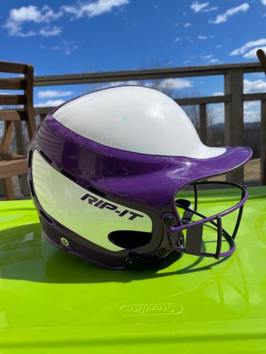 Used Small / Medium Rip It Vision Pro Batting Helmet