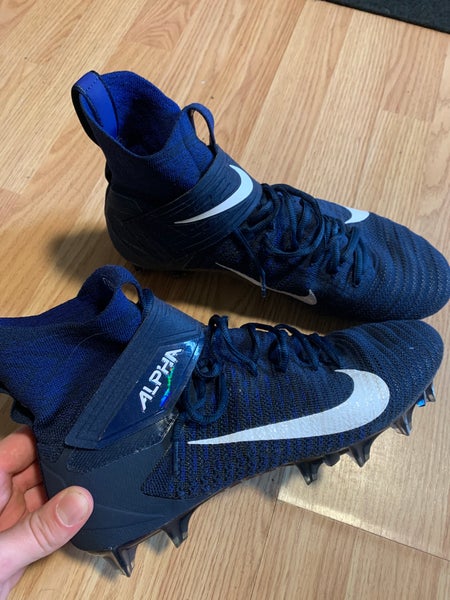 Men's Molded Cleats High Top Alpha Menace 2 Elite Flyknit