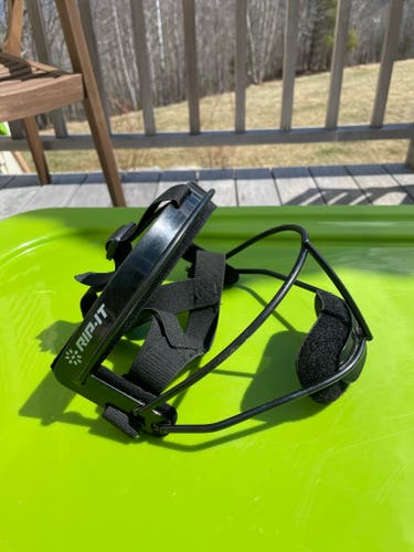 Used Youth Rip It Face Guard