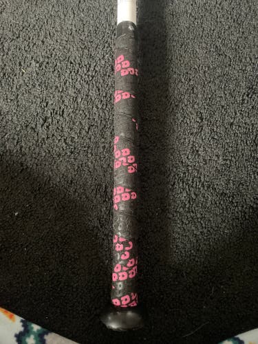 Used DeMarini (-10) 22 oz 32" CFX Bat