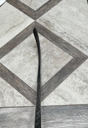 Intermediate Right Handed Mid Pattern  RibCor Trigger2 PMT Hockey Stick